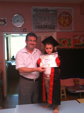 Minik yüzler diploma aldı