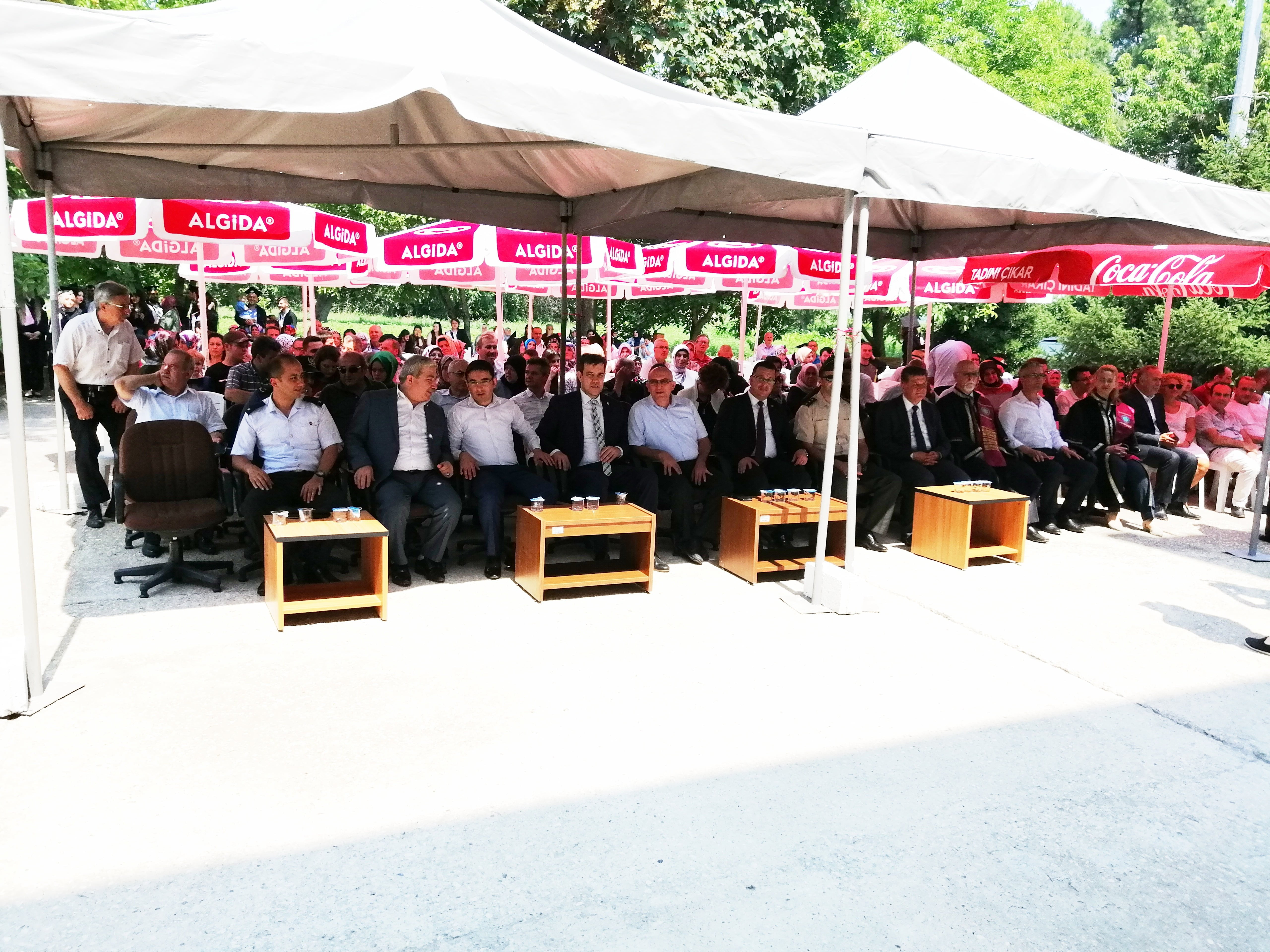 MYO’DA MEZUNİYET SEVİNCİ