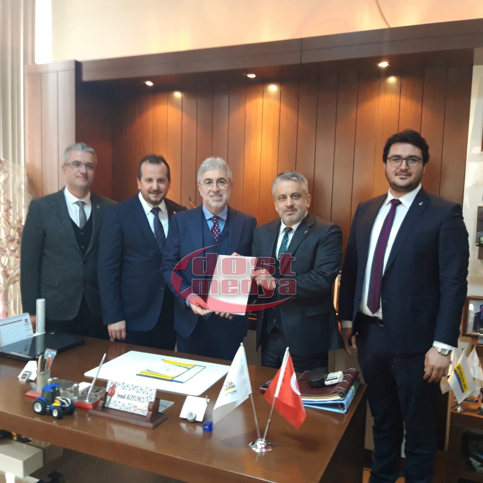 AK Parti’den Birlik Beraberlik Mesajı