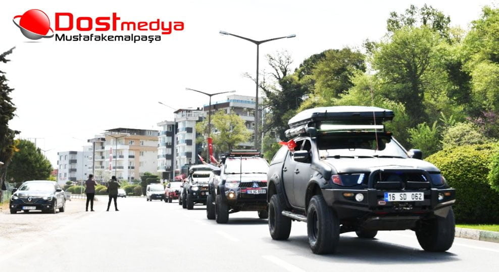 23 Nisan'a özel 4x4'lük kutlama