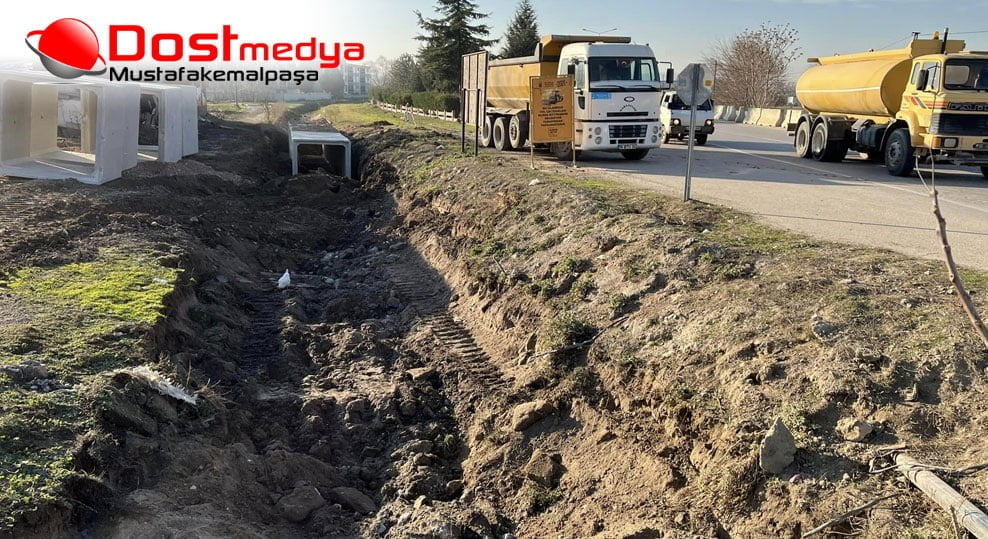 Mustafakemalpaşa'ya Hizmetler Devam Ediyor