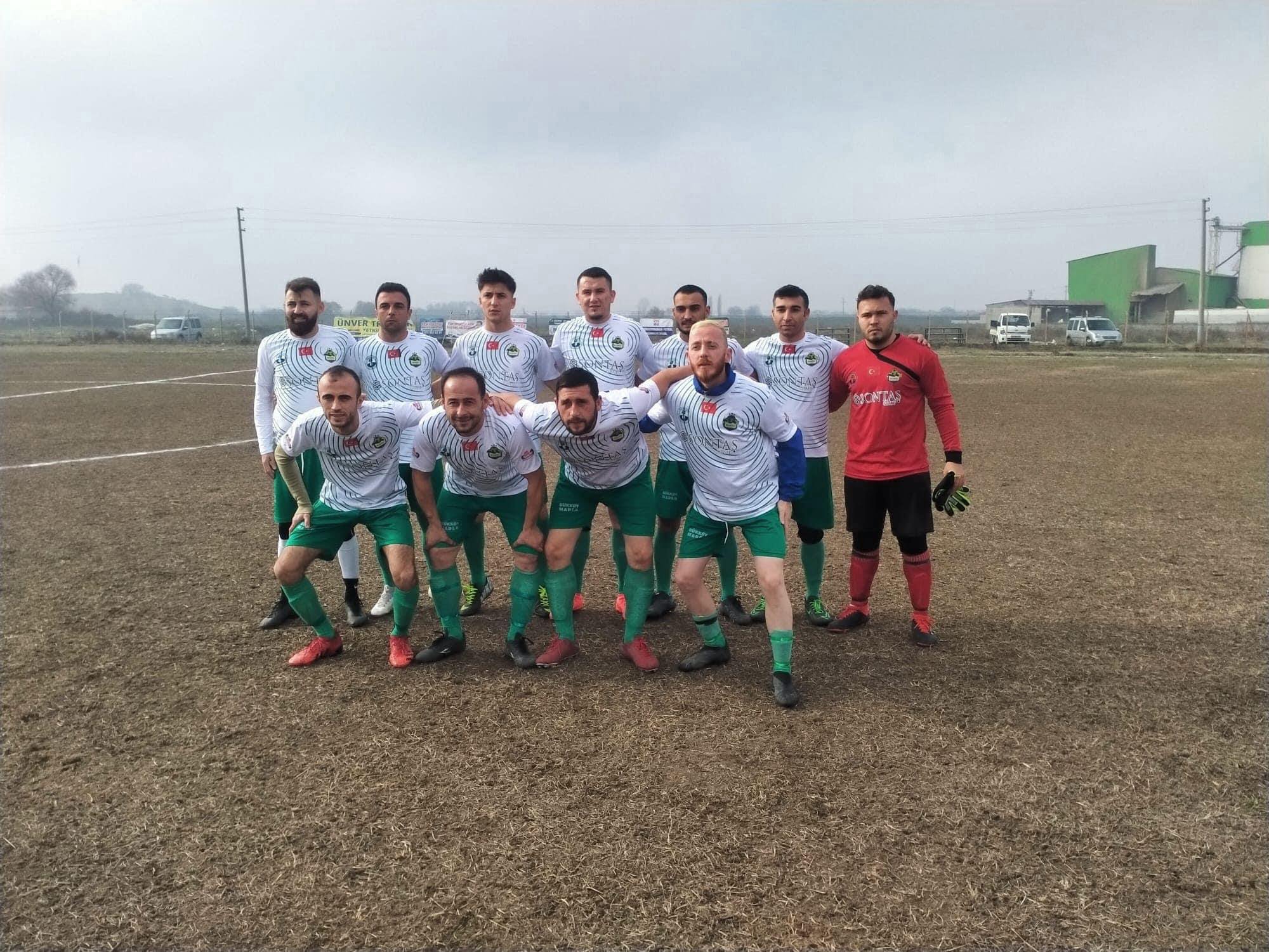 Çeltikçi Futbol Turnuvası'nda Çeyrek Final Maçları Pazar Günü Oynanacak