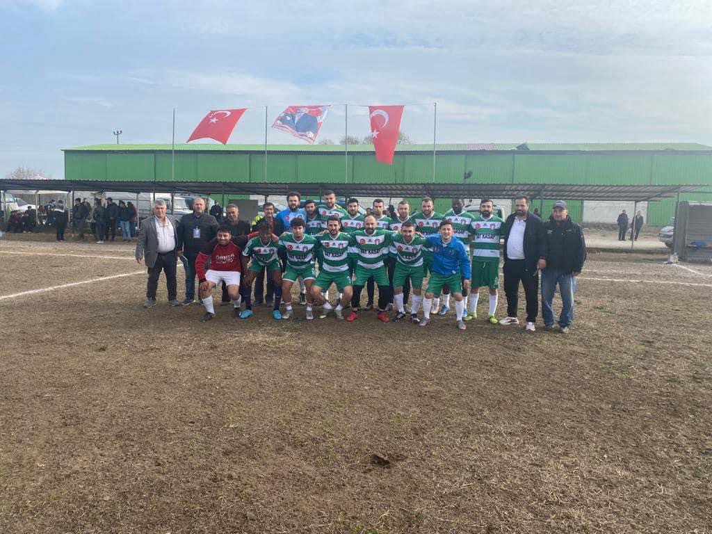 Çeltikçi Futbol Turnuvası'nda Çeyrek Final Maçları Pazar Günü Oynanacak