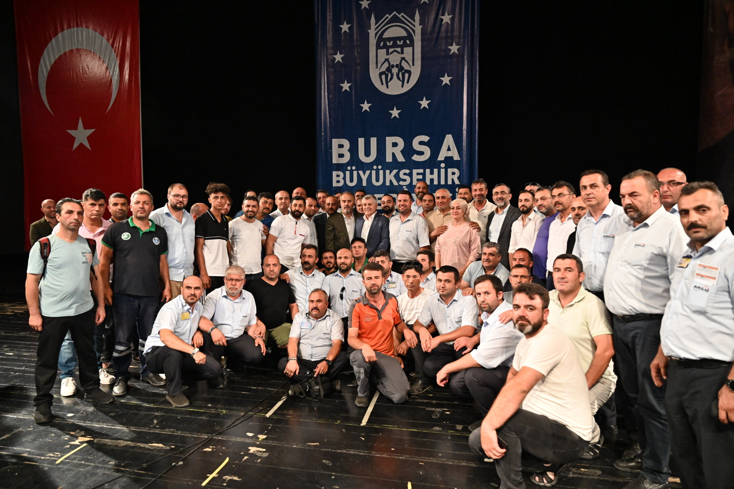 Büyükşehir Personelinde Yüzler Gülüyor