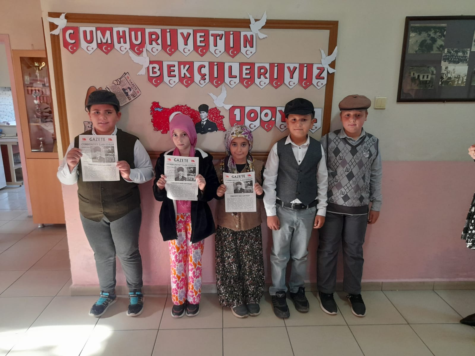 Yeşilova İlkokulu'ndan Anlamlı 100. Yıl Cumhuriyet Kutlaması