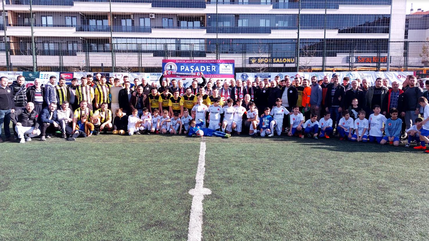 PAŞADER’de Başlama Vuruşunu Bursaspor’un Efsaneleri Yaptı