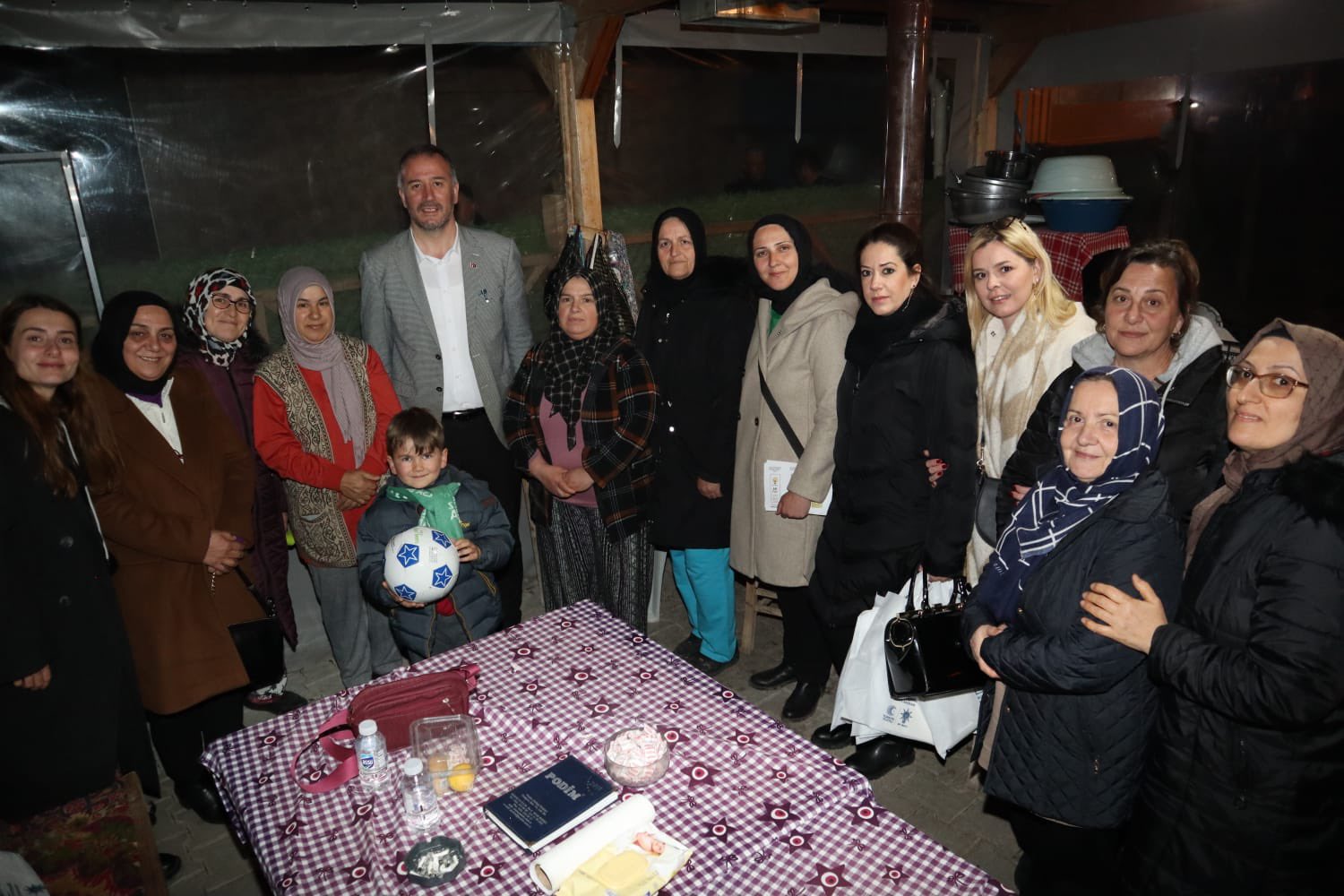 Bursa’da Alinur Aktaş, Mustafakemalpaşa’da Ahmet Beygirci