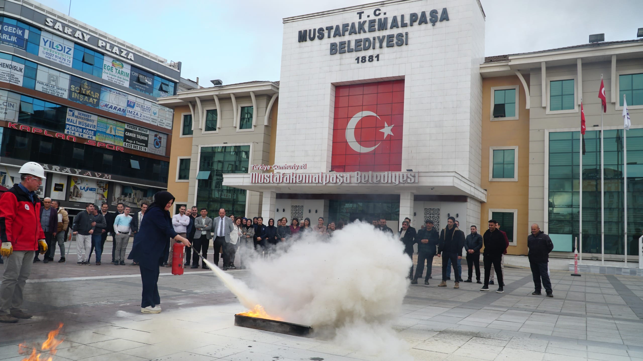 MUSTAFAKEMALPAŞA BELEDİYESİ’NDEN YANGIN TATBİKATI
