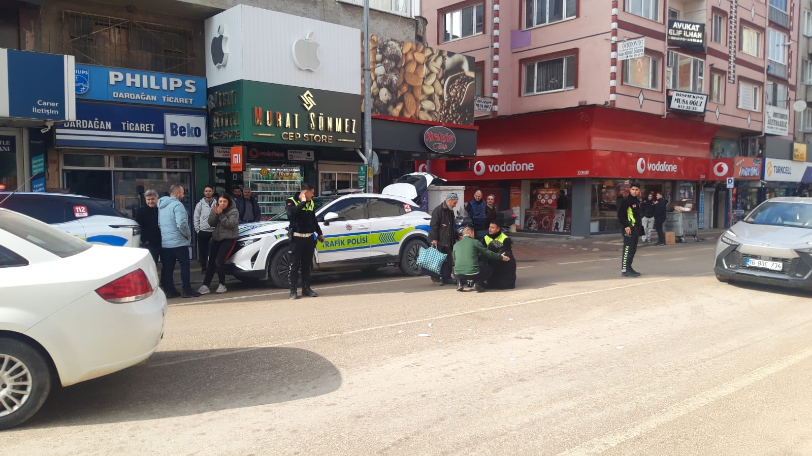 Bursa Caddesi'nde Yaşlı Kadına Elektrikli Motor Çarptı