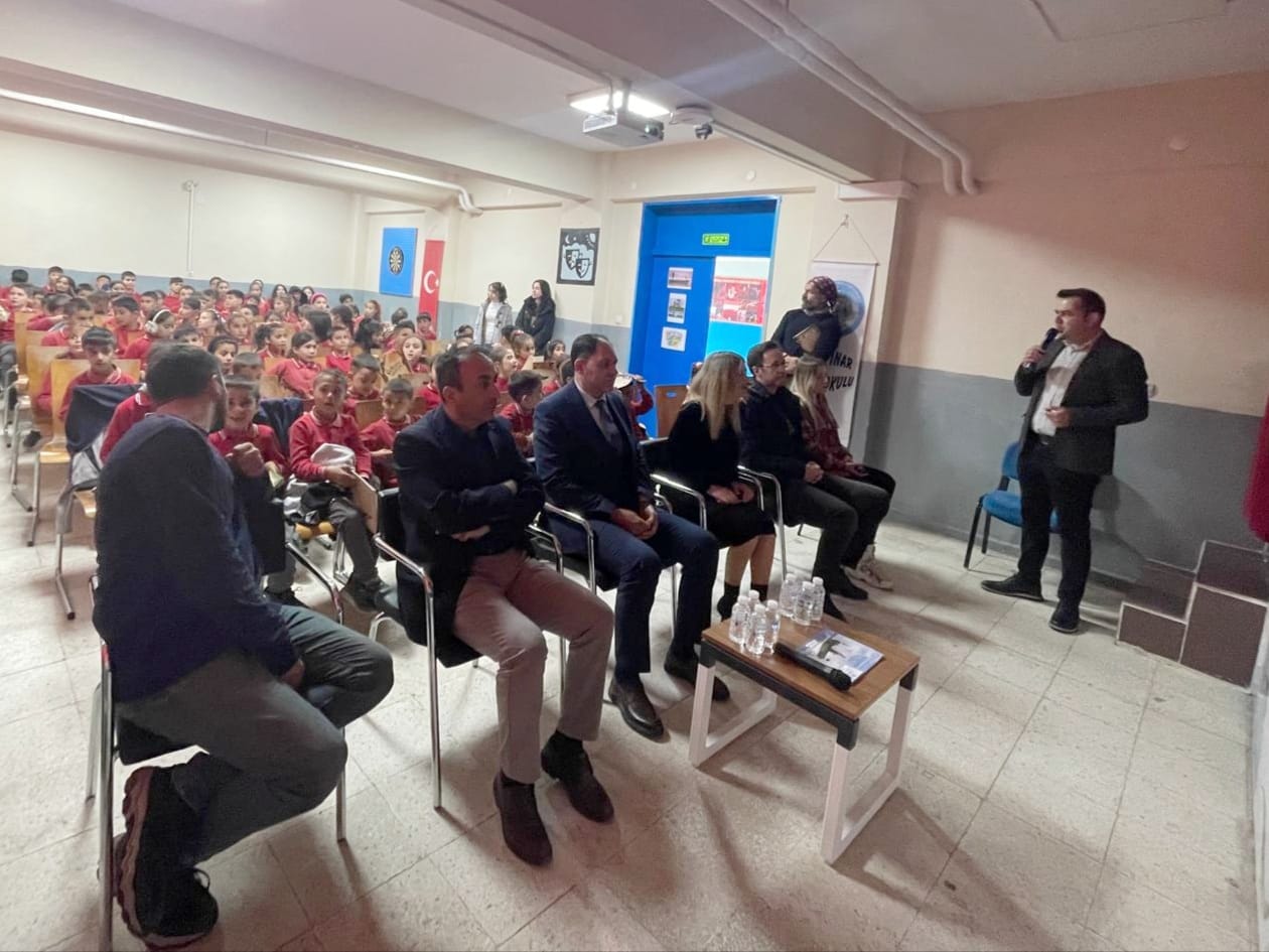 TAŞPINAR OKULU ALPER TÜYDEŞ İLE DOĞAYA KANAT AÇTI!