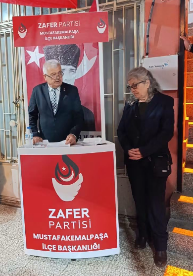 Zafer Partisi Mustafakemalpaşa’da Şenkuyumcu Güven Tazeledi