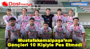 Mustafakemalpaşa’nın Gençleri 10 Kişiyle Pes Etmedi