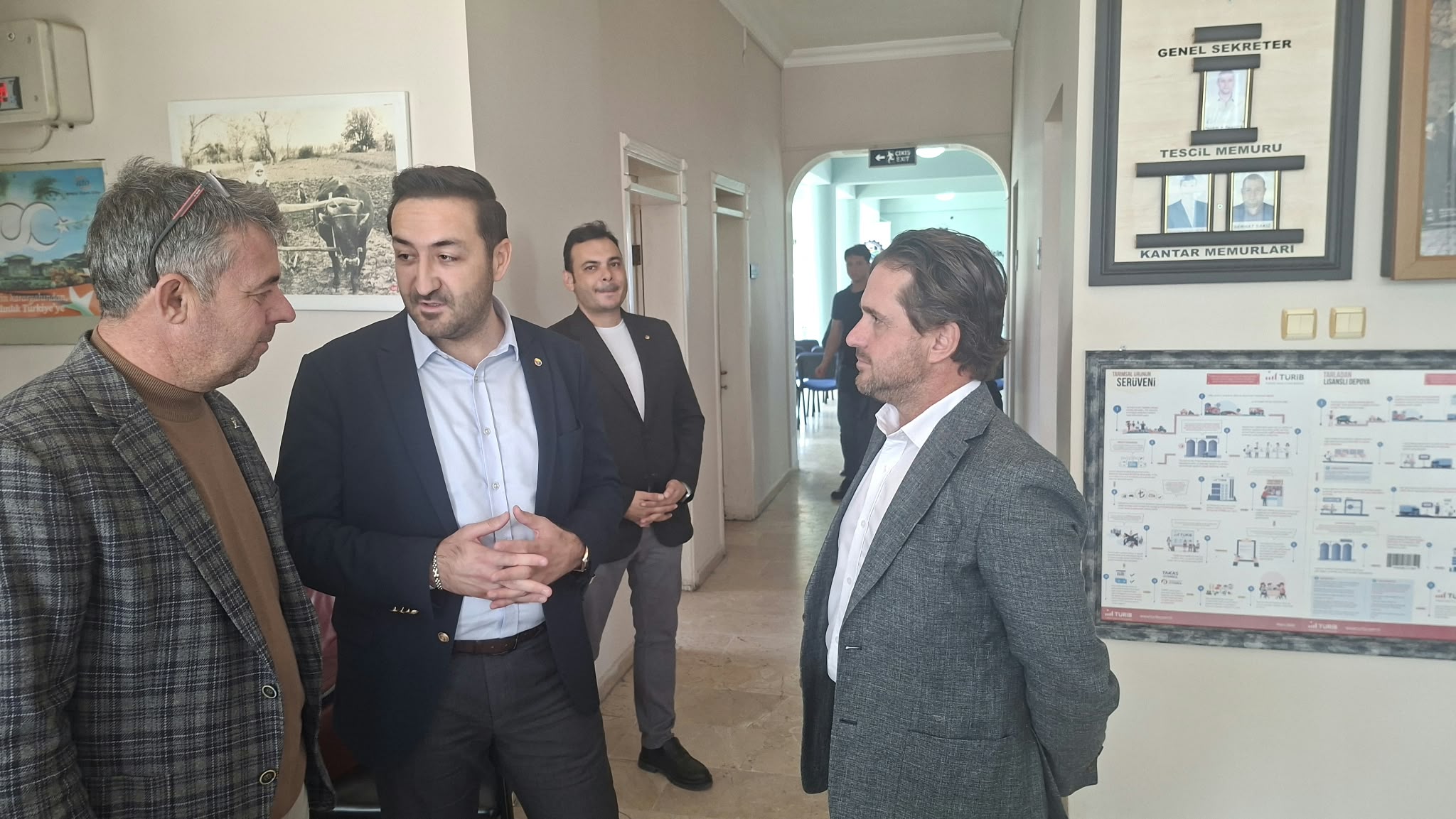 TSO Yönetiminden Ticaret Borsası Seçimlerine Ziyaret
